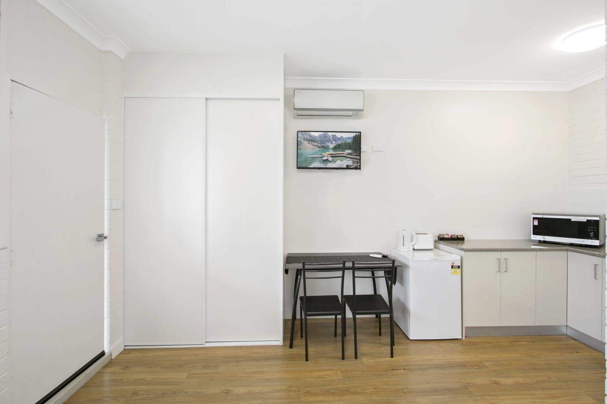 Australian Community Villages Bankstown Bagian luar foto